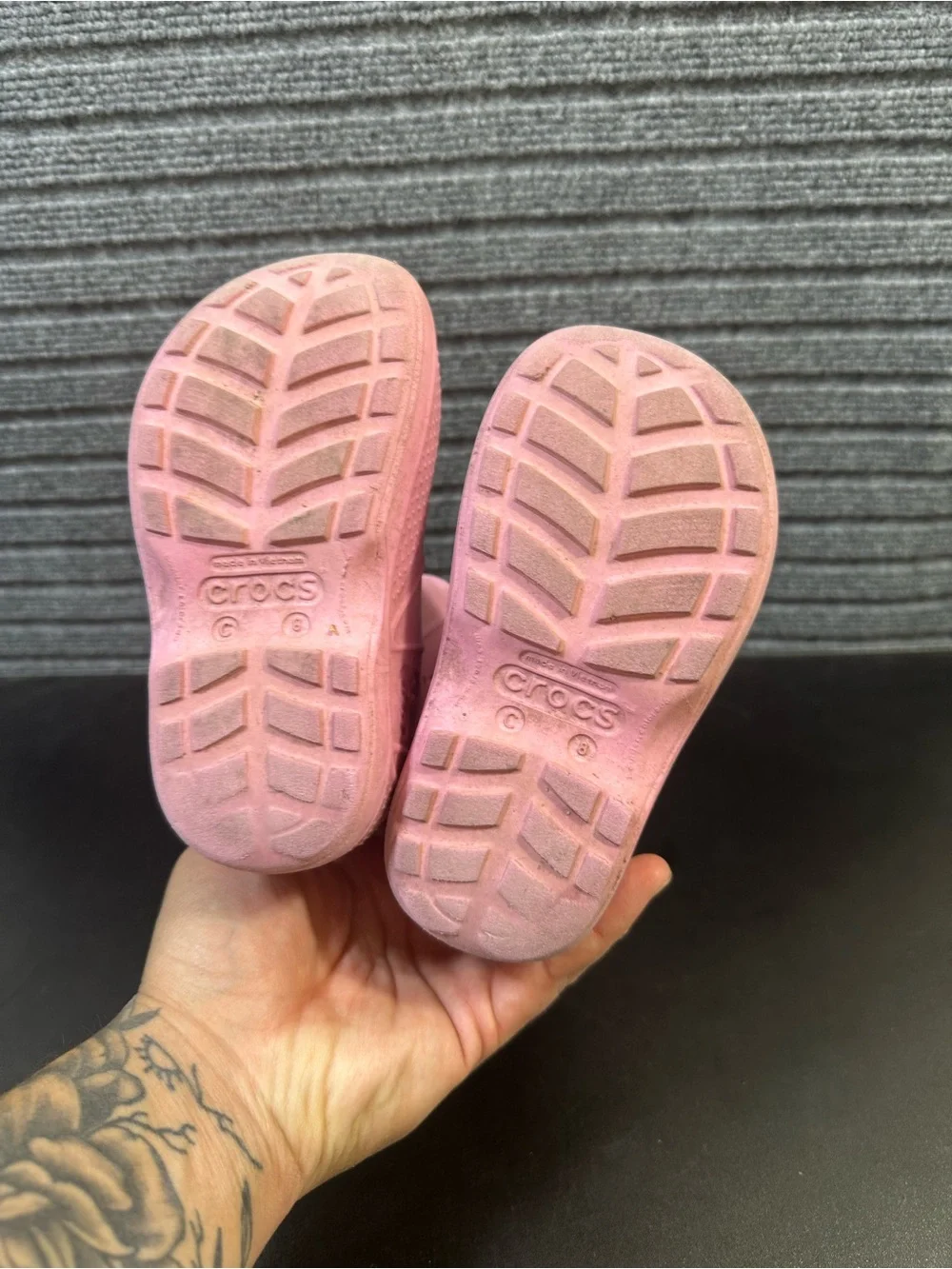 CROCS handle it